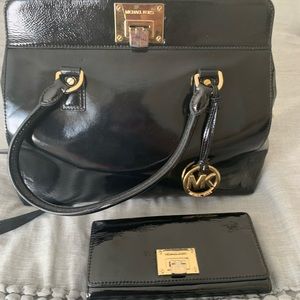 Michael Kors handbag and Wallet bundle